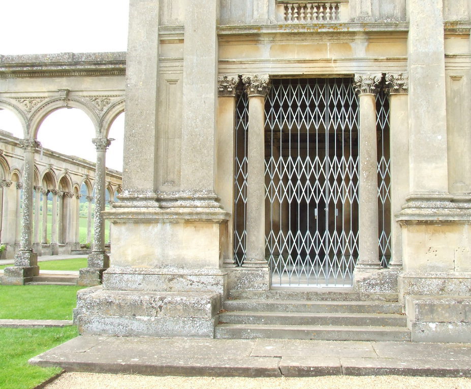 Collapsible gates secure 17th century Witley Court Bolton Gate