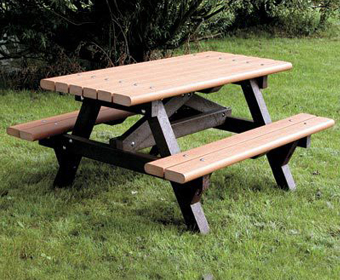 Picnic Table | Glasdon UK | ESI External Works