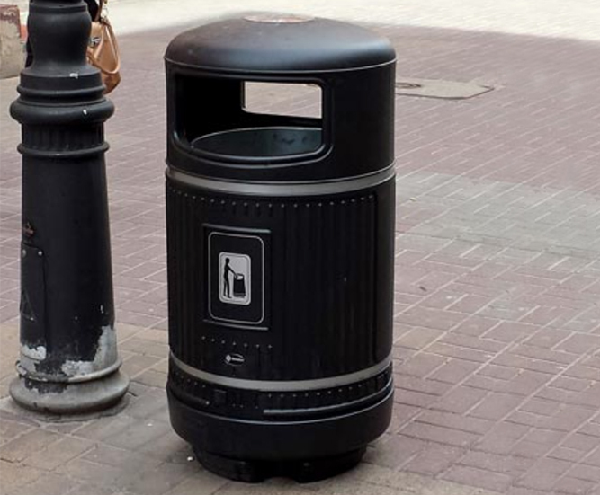 Topsy Royale™ outdoor litter bin Glasdon UK ESI External Works