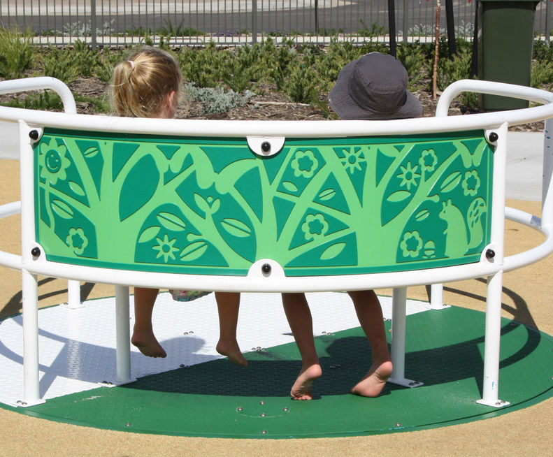 Wildlife Wheelspin inclusive roundabout Jupiter Play ESI External Works