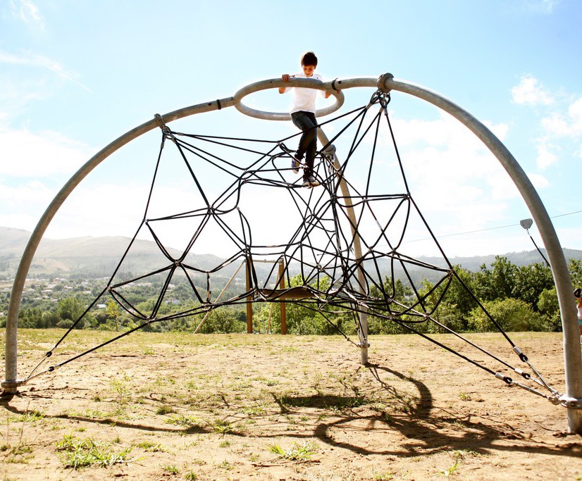 Redes 3pole climbing dome Jupiter Play ESI External Works