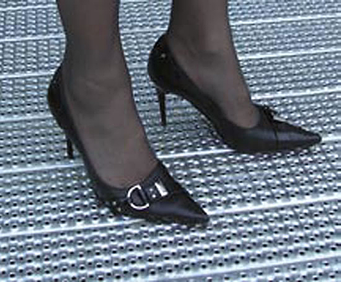 Type O5M heelproof stair treads Elefant Gratings ESI Building Design