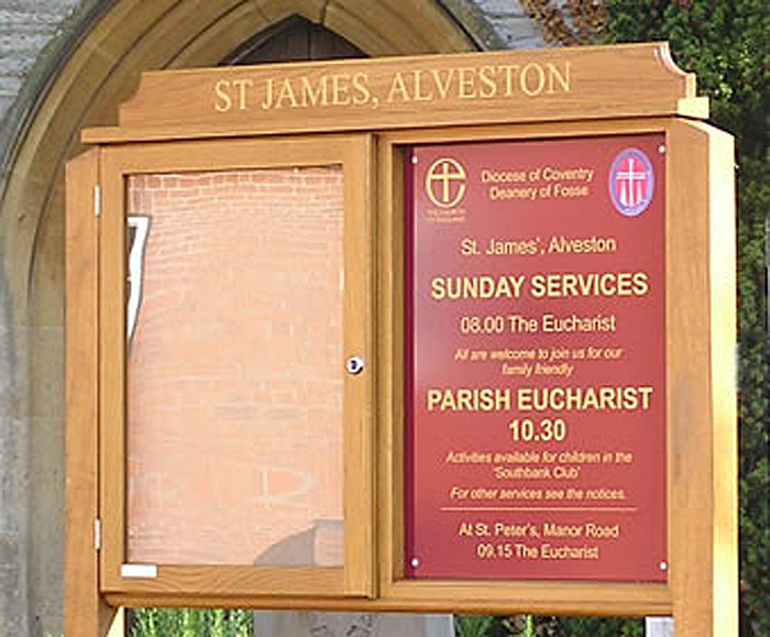 Outdoor oak noticeboards Greenbarnes ESI External Works