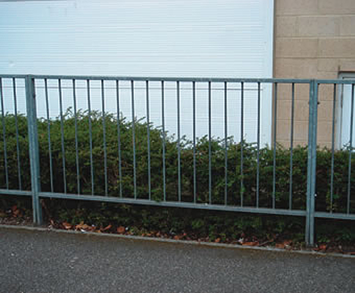 How To Choose The Right Material For Steel Railing Systems