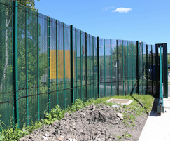 Securus AC™ high security fencing certified to LPS 1175
