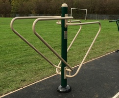 Parallel Rails - outdoor gym equipment for adults