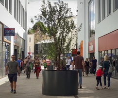 Bespoke planters for retail expansion