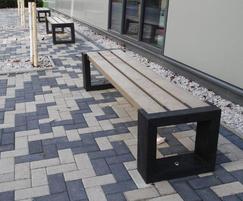 Matrix 004 recycled plastic bench, Bedford University