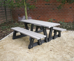 Lyon recycled plastic picnic table and benches