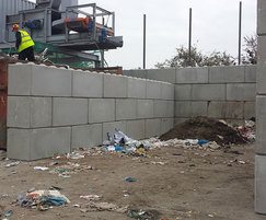 Wall built using Legato™ concrete blocks