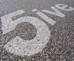 Resin bound decorative 5 logo in driveway