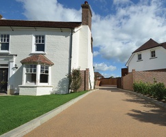 Resin bound driveway for private development