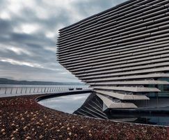 Shallow water feature, V&A Dundee