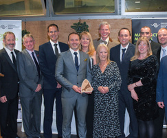 ELIQUO HYDROK team receive Annual CMG Award