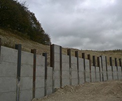 King Post retaining wall