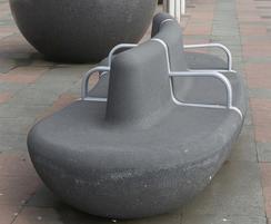 Igneo PAS 68 protective concrete seat
