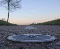 Solar Eye solar-powered road stud light