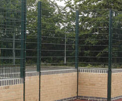 Twin wire structure provides a rigid strong mesh panel