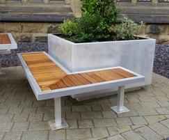 Campus Aluminium bench - street furniture