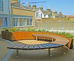 Swithland crescent planter with Spalding bench