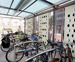 DLR cycle shelter