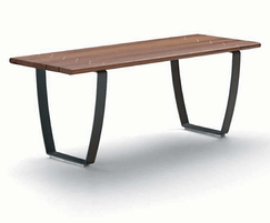 Nuvola Table