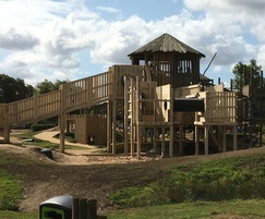 Overview of Stanwick Lakes play space
