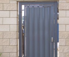 Wicket pedestrian gate with infill panel