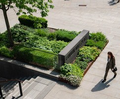 Public realm area with planting - London Wall Place