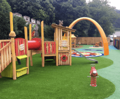 High quality Robinia timber play structures